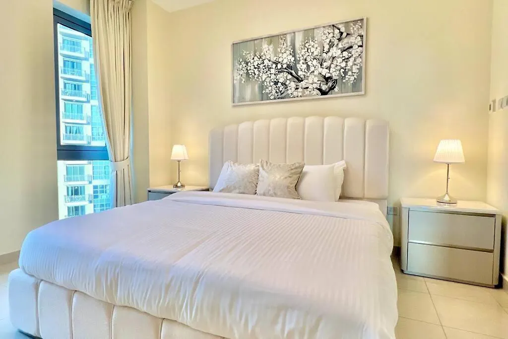 Apartment In Downtown Dubai, 3Min Walk To Burj Khalifa & Dubai Mall