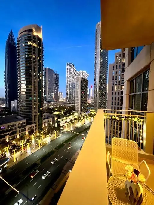 Apartment In Downtown Dubai, 3Min Walk To Burj Khalifa & Dubai Mall