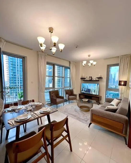 Apartment In Downtown Dubai, 3Min Walk To Burj Khalifa & Dubai Mall