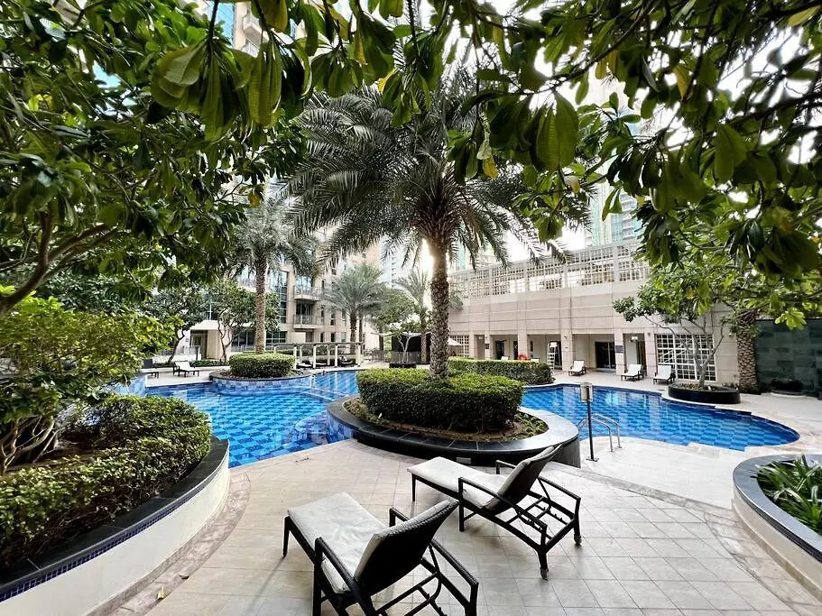 Apartment In Downtown Dubai, 3Min Walk To Burj Khalifa & Dubai Mall