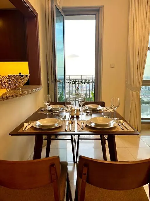 Apartment In Downtown Dubai, 3Min Walk To Burj Khalifa & Dubai Mall